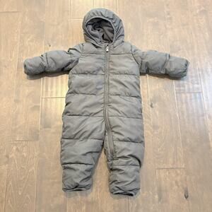 Baby Gap ColdControl Max Snowsuit Boy 12-18 Mos Gray Hooded Winter Bunting READ